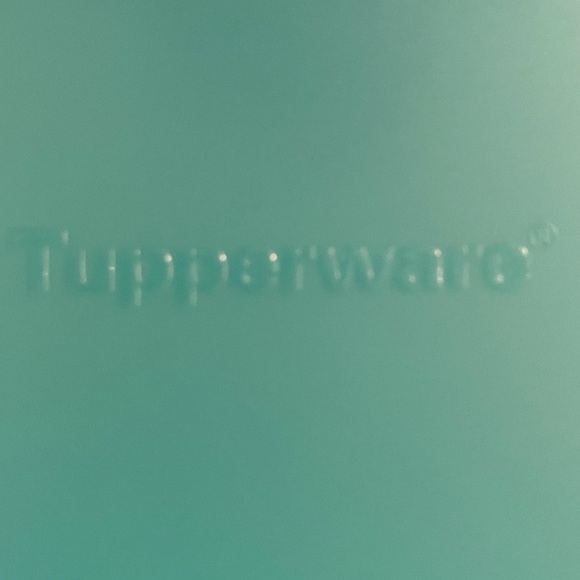 Tupperware Freezsmart 5 Large Container Bundle - Picture 5 of 12